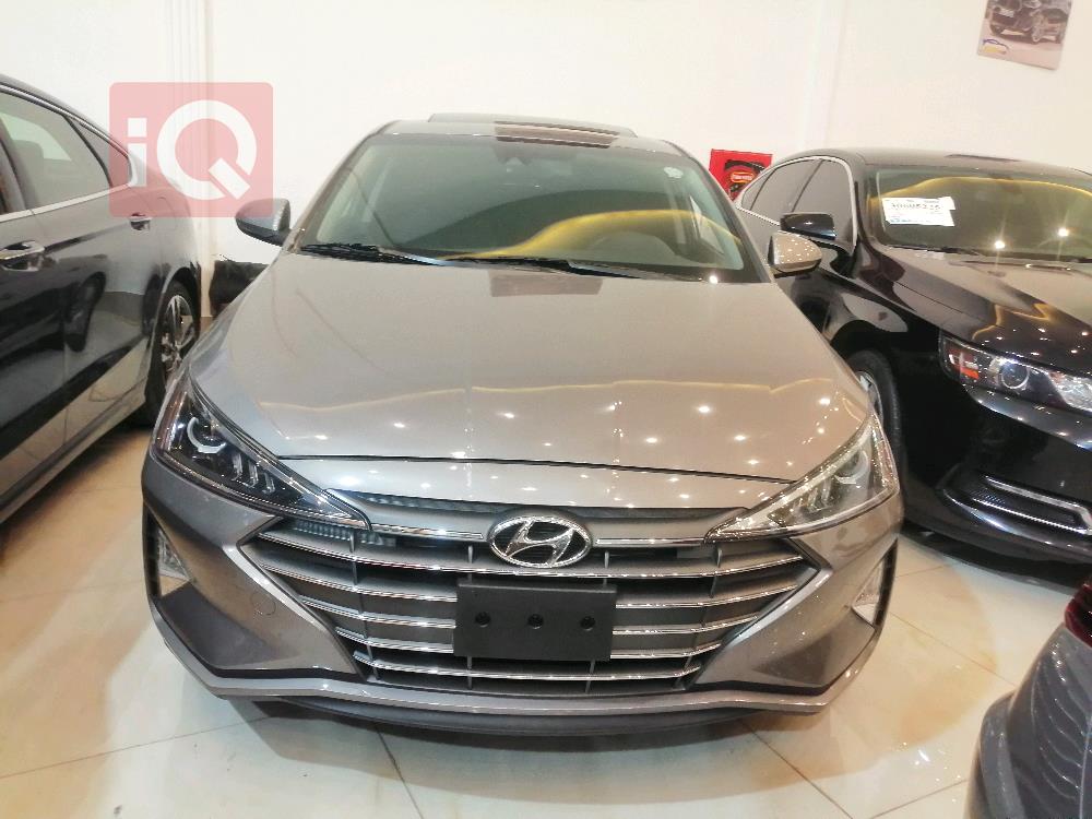 هیوندای ئەلەنترا